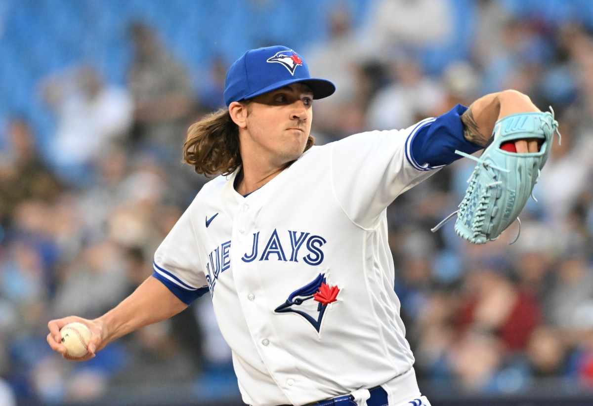 Kevin Gausman explains baseball's increase in splitters.
